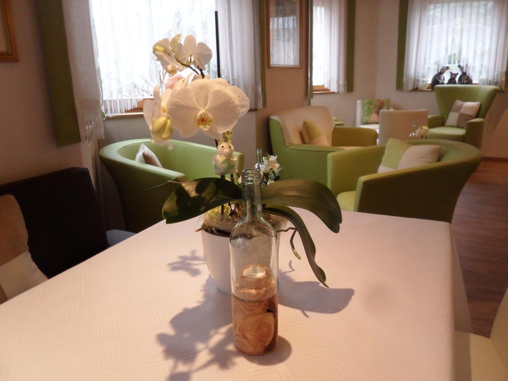 Hotel Fleuralp Cermes Εξωτερικό φωτογραφία