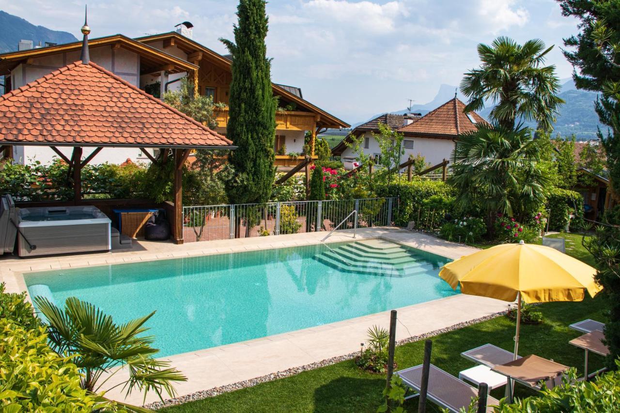 Hotel Fleuralp Cermes Εξωτερικό φωτογραφία